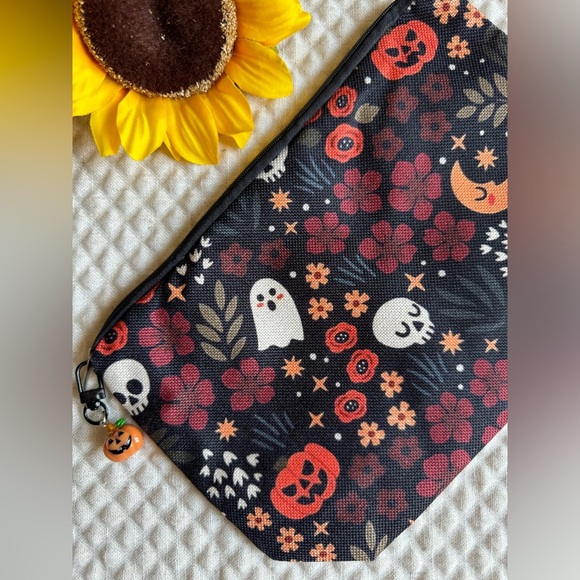 New Halloween Pumpkin Skull Ghost Moon Boo Basket Makeup Tech Pencil Bag - 10.5” - Picture 1 of 7